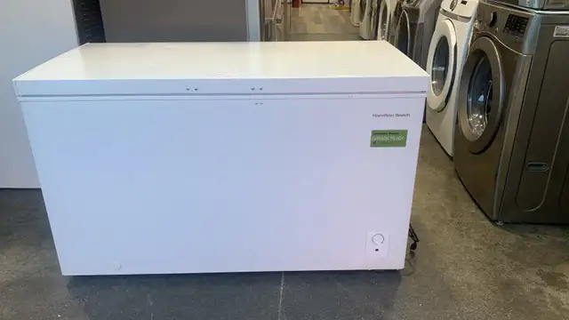 Chest Freezer - Hamilton Beach 14.0 Cu Ft HBFRF1497- CC- 3BCOM