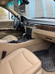 2006 BMW 330i - Photo 9