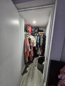 Room available for girl - Photo 4
