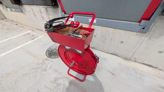 Steel shipping bander tools & cart