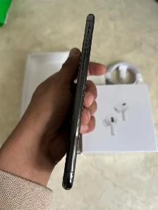 iPhone XS MAX 512GB Mint Condition!