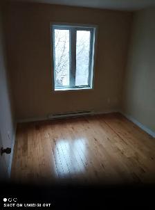 Belle et grande maison à louer à Laval - Photo 5