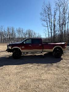 2017 ram 3500 longhorn dually
