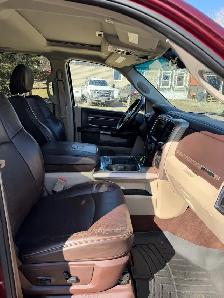 2017 ram 3500 longhorn dually - Photo 8