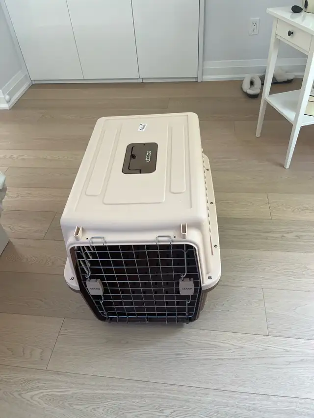 DOG CRATE