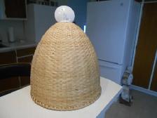 1-FIXTURE-PLAFONNIER ELECTRIQUE,AVEC UNE STRUCTURE,EN OSIER.