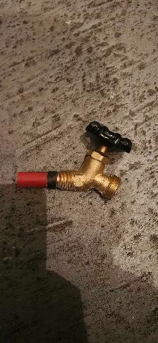 Plumbing fittings - Photo 3