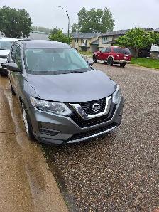 2017 nissian rogue - Photo 2