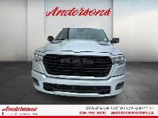 2026 Ram 1500 SPORT 5.7L HEMI V8 w/ eTorque / Dual-Pane Panorami - Photo 2