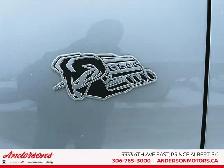 2026 Ram 1500 SPORT 5.7L HEMI V8 w/ eTorque / Dual-Pane Panorami - Photo 7