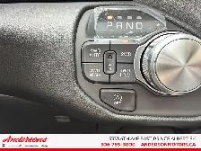 2026 Ram 1500 SPORT 5.7L HEMI V8 w/ eTorque / Dual-Pane Panorami - Photo 17