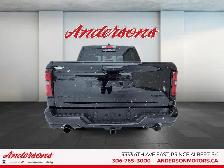 2026 Ram 1500 SPORT 5.7L HEMI V8 / Sport Crew Cab 4x4 / Premium - Photo 3
