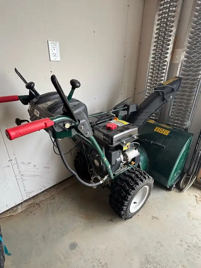 Yardworks 30" Snowblower