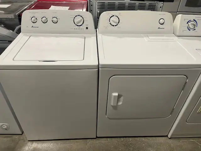Laveuse sécheuse traditionnelles blanches Amana