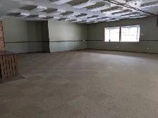 COMMERCIAL BUILDING FOR SALE - Photo 6