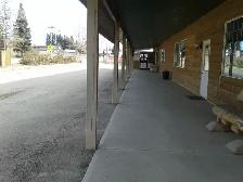 COMMERCIAL BUILDING FOR SALE - Photo 9