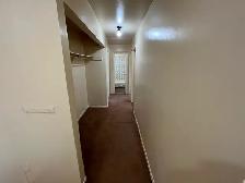2 Bedroom - EK/Elmwood - 320 Poplar Ave - Photo 4
