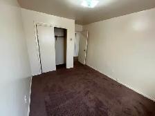 2 Bedroom - EK/Elmwood - 320 Poplar Ave - Photo 7