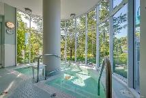 2 BR STUNNING OCEANSIDE CONDO - QUALITY, LONG TERM TENANCY - NOW - Photo 2