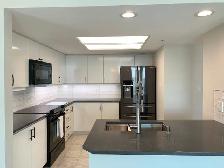 2 BR STUNNING OCEANSIDE CONDO - QUALITY, LONG TERM TENANCY - NOW - Photo 4