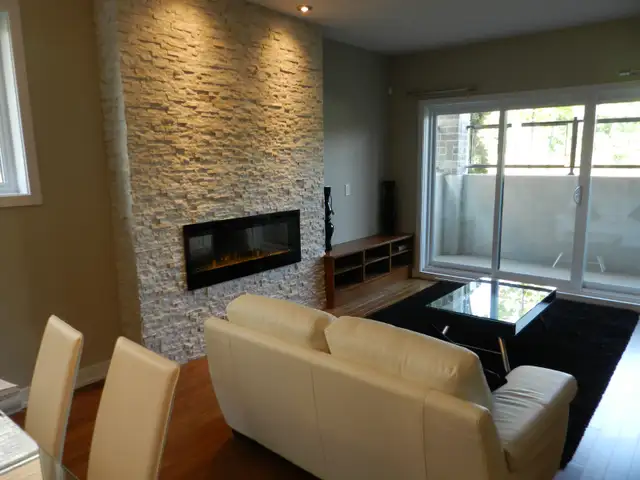 Beautiful modern condo, close to Ottawa, includes all appliances