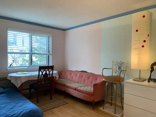 Large Ensuite Room for Short-term Renting