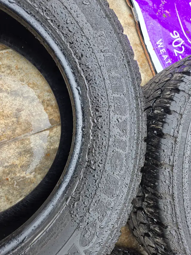 LT275/65/18. Tires