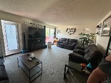 Really nice 3 Bedroom Condo Redwater - Photo 2