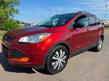 2014 Ford Escape FWD - ONLY 93K - DRIVES LIKE NEW