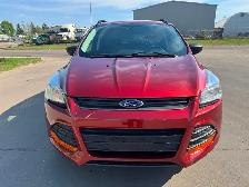 2014 Ford Escape FWD - ONLY 93K - DRIVES LIKE NEW - Photo 7