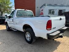 2005 Ford Super Duty F-250 DIESEL - 4X4 - Reg Cab - LONG BOX - R - Photo 3