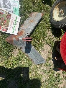Troy Built Horse Roto Tiller & Plow - Photo 2