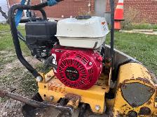 Wacker Neuson Plate Tamper w Honda Engine - Photo 4