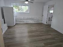 Brand New Furnished Room: Near Sapperton, RCH (bus 128, 155)