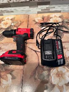 Craftsman Cordless Power Drill c/w Battery and Charger - Photo 2