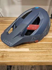 Leatt MTB Helmet - Photo 3