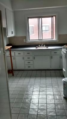 Villeray - Grand 4 1/2 près de tout Tres Éclairé - Photo 2