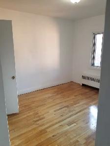 Villeray - Grand 4 1/2 près de tout Tres Éclairé - Photo 5