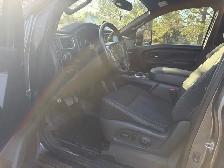 Nissan Titan Midnight - Photo 6