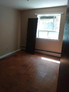 TWO BEDROOM TO SHARE $900 EACH ODSP/ONTARIO WORK /SENIOR/RETIRED - Photo 5