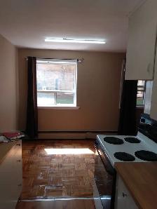 TWO BEDROOM TO SHARE $900 EACH ODSP/ONTARIO WORK /SENIOR/RETIRED - Photo 10