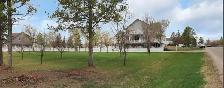 Lacombe beautiful Walkout suites incl utilities for rent $1300 - Photo 3