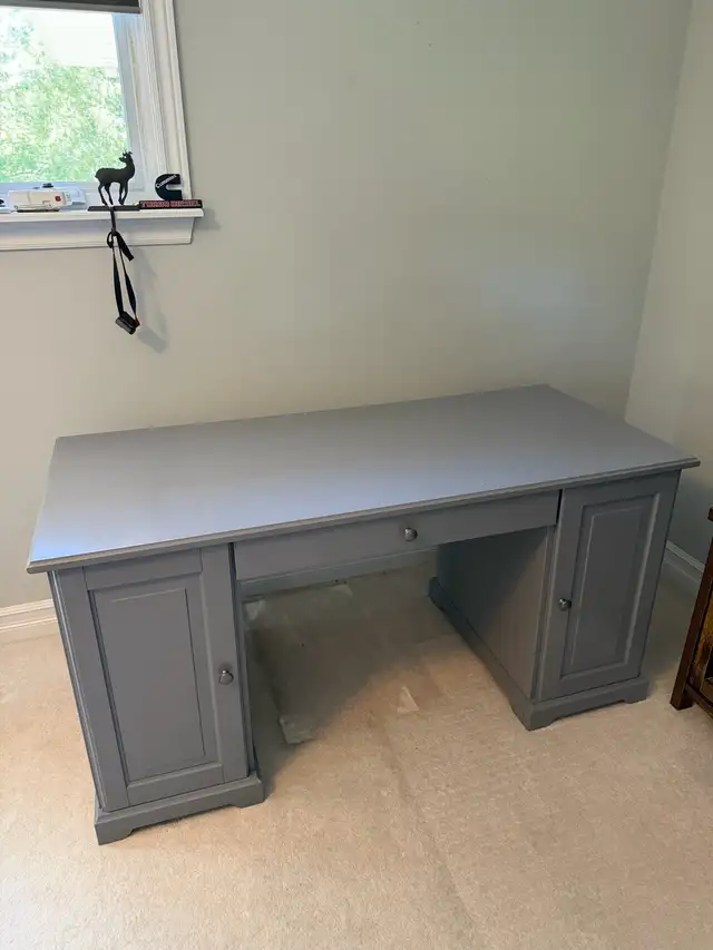 Office desk