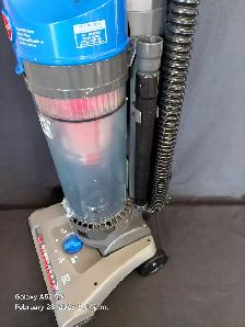 Hoover High-Capacity Bagless Upright Vacuum Cleaner - Photo 4