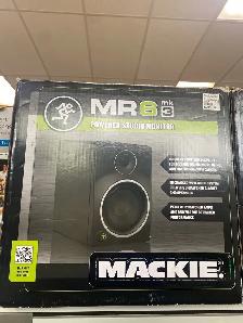 Mackie MR6 MK3 Powered Monitors @ Cashopolis!! - Photo 2
