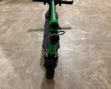 Electric Scooter - Photo 3