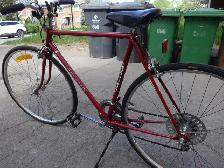 VÉLO FAVORIT DE ROUTE À GUIDON DROIT.TRÈS BON ÉTAT. - Photo 7