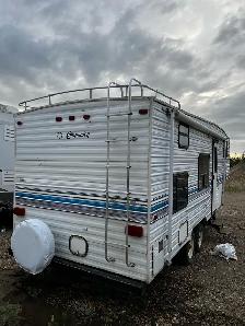 1997 Champian 25ft fifth wheel. - Photo 4