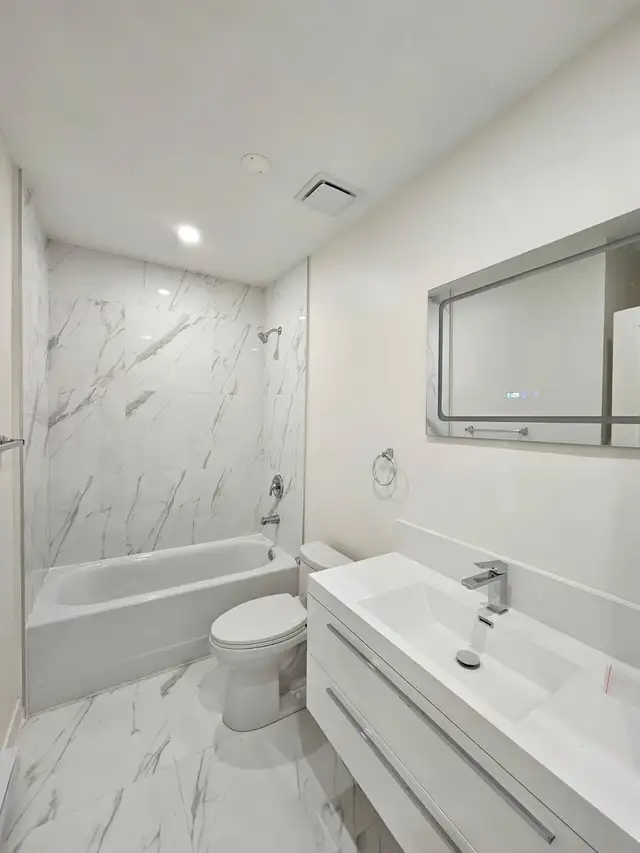 4 1/2 For Rent / Fully Renovated / Plateau Mont Royal