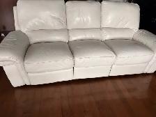 Divan et fauteuil en cuir inclinable